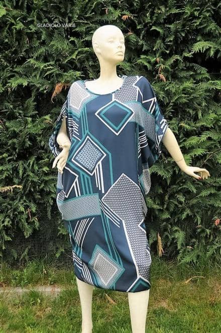 DRESS / TUNIC FANTASIA, SLEEVES ASYMMETRIC